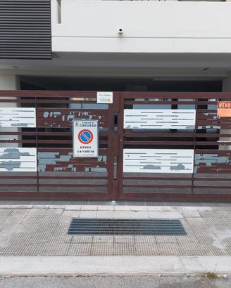 Posto auto coperto