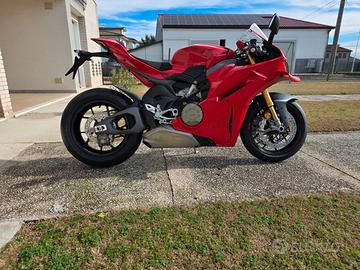 DUCATI PANIGALE  V4 S 2025