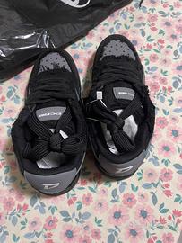 DECARBA BROKEN BLACK
