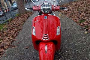 Vespa 300 Gts Super 
