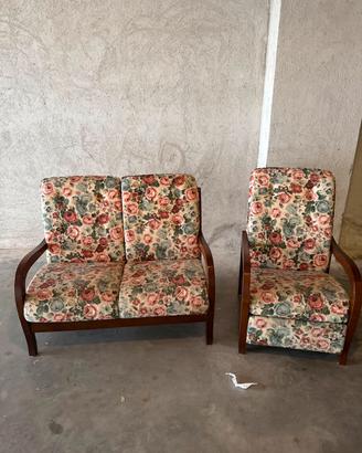 Salotto in Legno e Tessuto Floreale Vintage