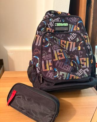 Zaino Seven e astuccio