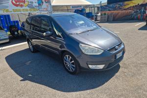 Ford Galaxy 2.0 TDCi 140 CV Ghia DPF