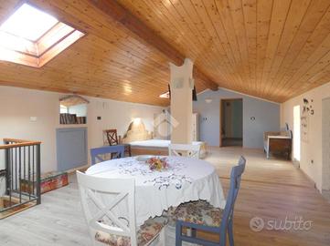CASA SEMINDIPENDENTE A ACQUI TERME