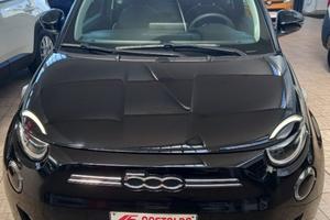 FIAT 500e Berlina 23,65 kWh