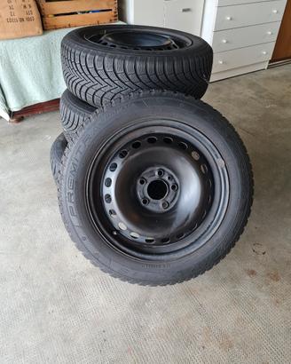 4 ruote anti neve cerchiate