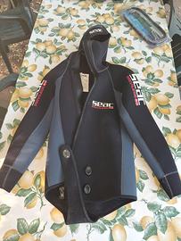 Attrezzatura sub (muta + altri accessori)