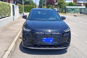 Audi Q4 etron 45 s-line