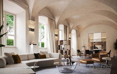 Appartamento di 220 m² con 4 locali a Pavia