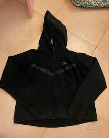 Tech nike nera donna