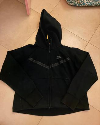 Tech nike nera donna