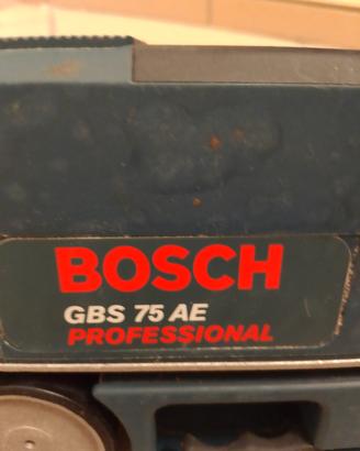 levigatrice a nastro per legno