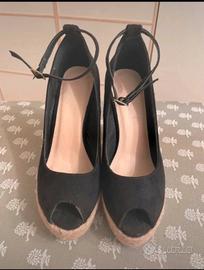Scarpe com zeppa