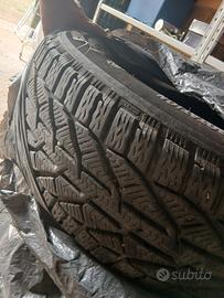 TRENO GOMME INVERNALI 215/65 R16