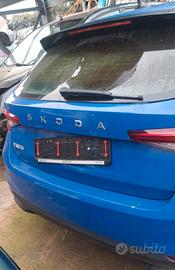 portellone Skoda Fabia 2021/26 paraurti cofano pos