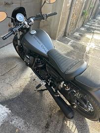 Moto Guzzi V9 - 2021