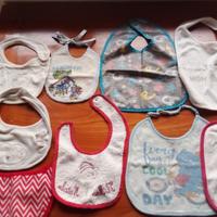 Blocco Di 12 Bavaglioli Bimbo. Alcuni da neonato a