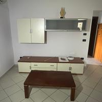 Mobile soggiorno più tavolino