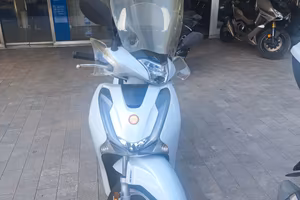 Honda SH 150 abs 2017 Permute finanziamento garanz