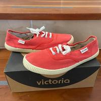 Scarpe victoria