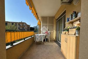 2 LOCALI A CAMPOROSSO
