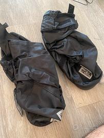 Moto: copriscarpe per pioggia