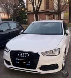 Audi a 3 s line sinistrata
