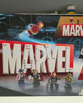 Lego logo Marvel nuovo Sigillato 