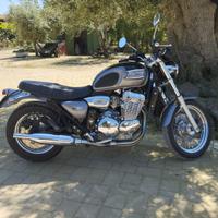 Triumph Thunderbird