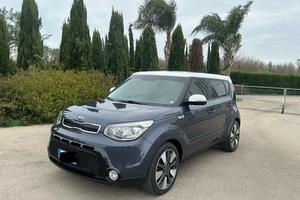 KIA SOUL 1.6 CRDI 136 Cv STRAFULL BI-COLOR 10/2016
