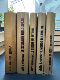 Lotto 33 volumi Cosmo, Serie Oro – Fantascienza