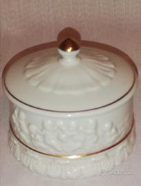 Portagioie in ceramica Capodimonte 