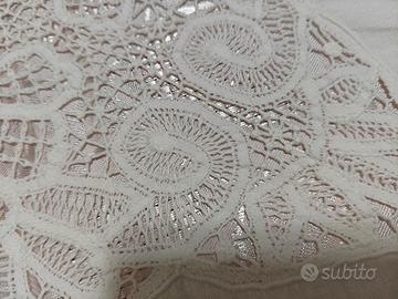 tovaglia da 12 di puro lino e pizzo rinascimento 
