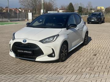 Toyota Yaris 1.5h style