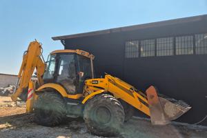 TERNA JCB 4CX ANNO 2006 TELESCOPICO E MORDENTE 