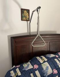 Asta sollevamento malati e anziani, con trapezio