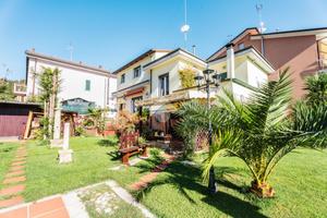 VILLA SINGOLA A RIMINI