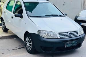 Fiat Punto 1.3 Multijet 5 PORTE AUTOVETTURA