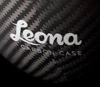 Custodia in carbonio leona case