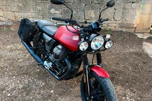 Moto Guzzi V7 Stone III