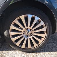 4 cerchi in lega R17 Ford con gomme estive