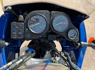 Honda Africa Twin XRV750 RD04