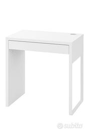 scrivania bianca ikea VENDUTA