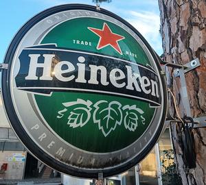 Tabella luminosa Pub/Pizzeria Heineken.