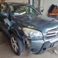 Ricambi TOYOTA RAV 4 2231cc benzina del 2006