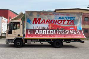 Iveco Eurocargo vela pubblicitaria 6xe