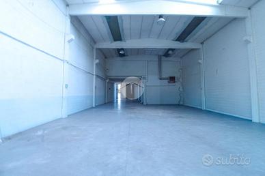 CAPANNONE A TREVIGLIO