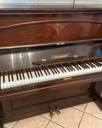 Pianoforte hermann anni 60
