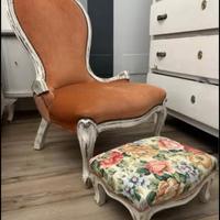 Potroncina shabby con poggia piedi