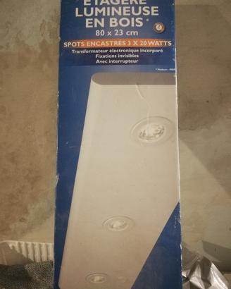 mensola da fissare a muro con 3 faretti. 